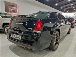کرایسلەر 300